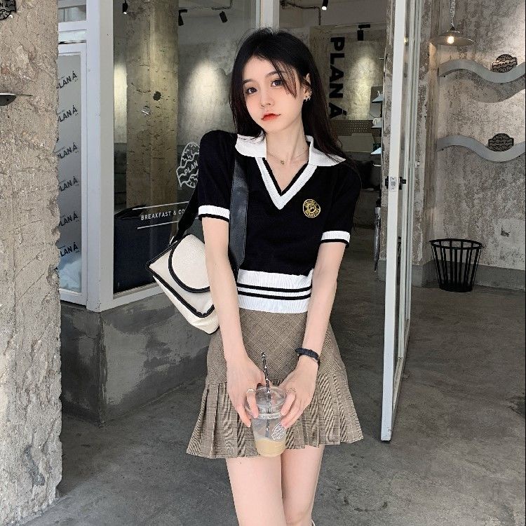 áo croptop len dệt kim tay ngắn kiểu cổ polo dáng ôm thời trang mùa hè 2023 phong cách mới