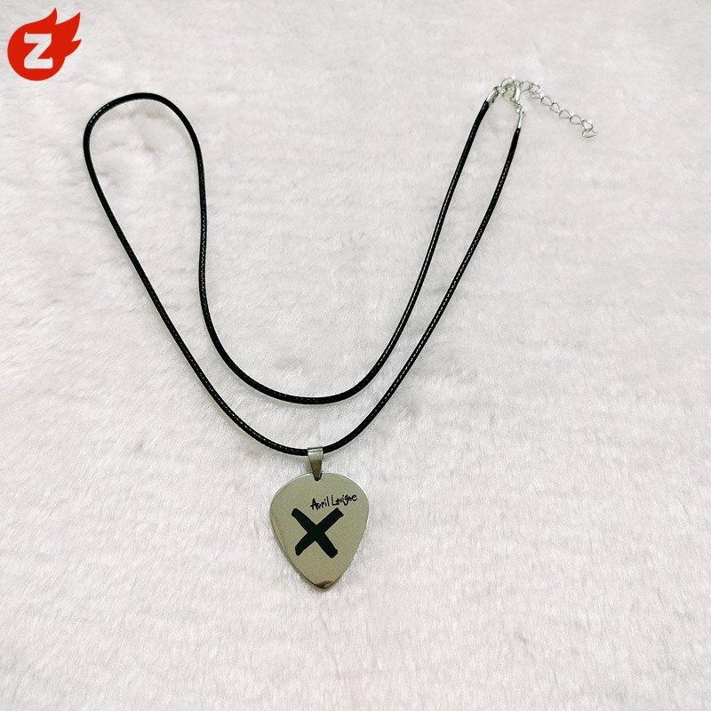 1 Mặt Vòng cổ Hình Đàn Ghita Bằng Thép Không Gỉ