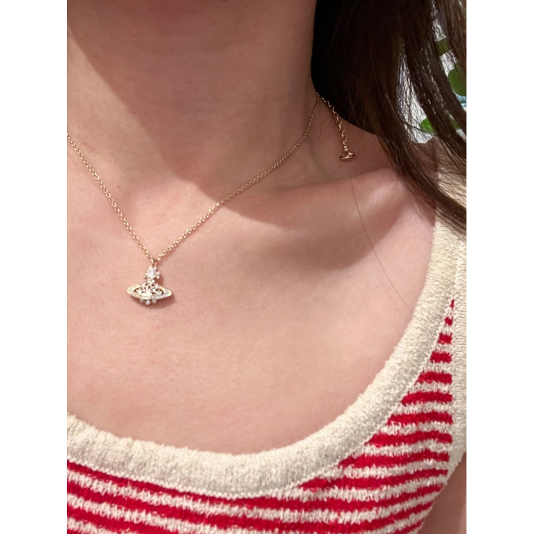 Westwood*vivi enne Vòng cổ SAO thổ nhỏ xíu với những viên Kim cương rỗng Dây Chuyền  925 Mặt Hình Bông Tuyết Đính Đá Thời Trang Xuân Hè Phong Cách Mới 2023