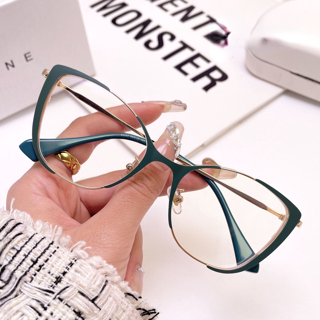 Mắt Kính Chống Bức Xạ Ttr90 Cho Cả Nam Và Nữ