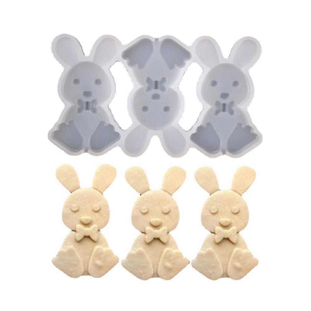 Khuôn Làm Bánh Hình Thỏ Phục Sinh U2A4