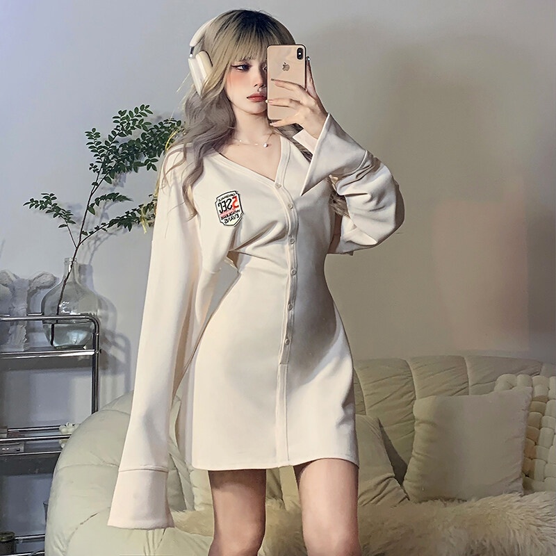 Kliou 2023 new Đầm Dệt Kim Tay Dài Dáng Ôm Dễ Thương Trẻ Trung Kliou 2023