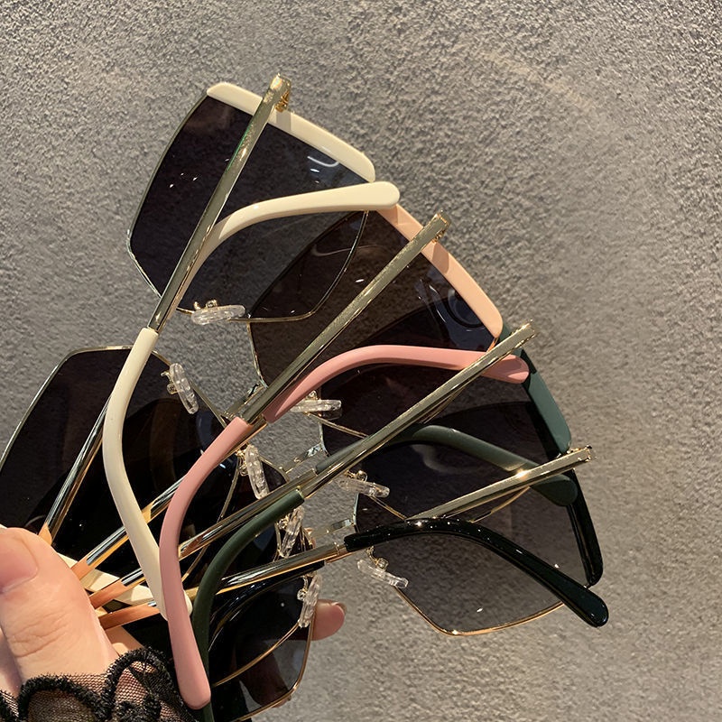 Kính Mát Gọng Vuông Kim Loại Chống Tia UV400 Thời Trang Sang Trọng Cho Nữ