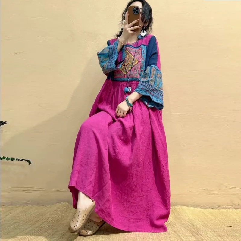 Đầm Truyền Thống Thêu Họa Tiết Xinh Xắn Cho Nữ