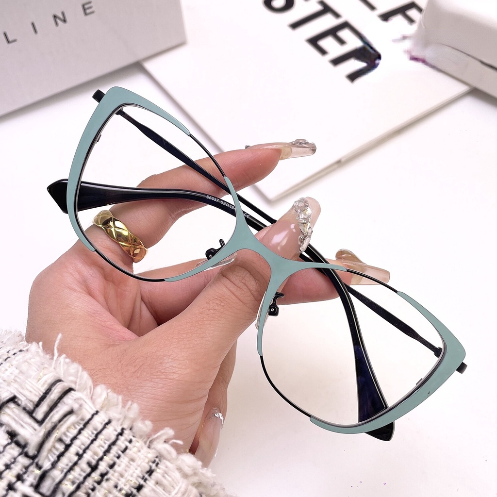 Mắt Kính Chống Bức Xạ Ttr90 Cho Cả Nam Và Nữ