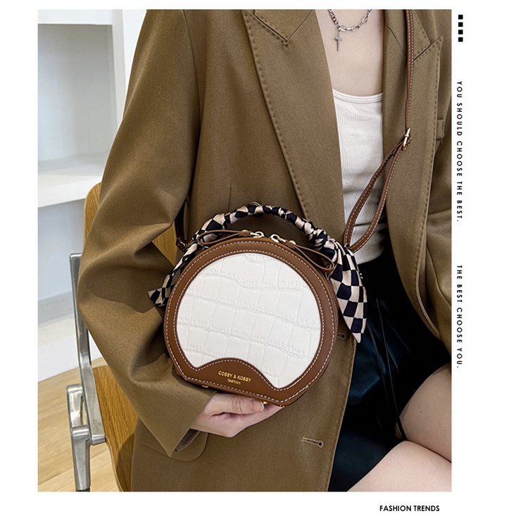 Túi Đeo JASMIN NOIR Chéo Tròn Họa Tiết Da Cá Sấu Thời Trang Cho Nữ