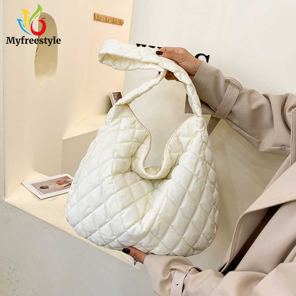 Túi Đeo Chéo Vai Kiểu Chần Bông Hình Kẻ Ô Cổ Điển Dành Cho Bạn Nữ (Màu Trắng)