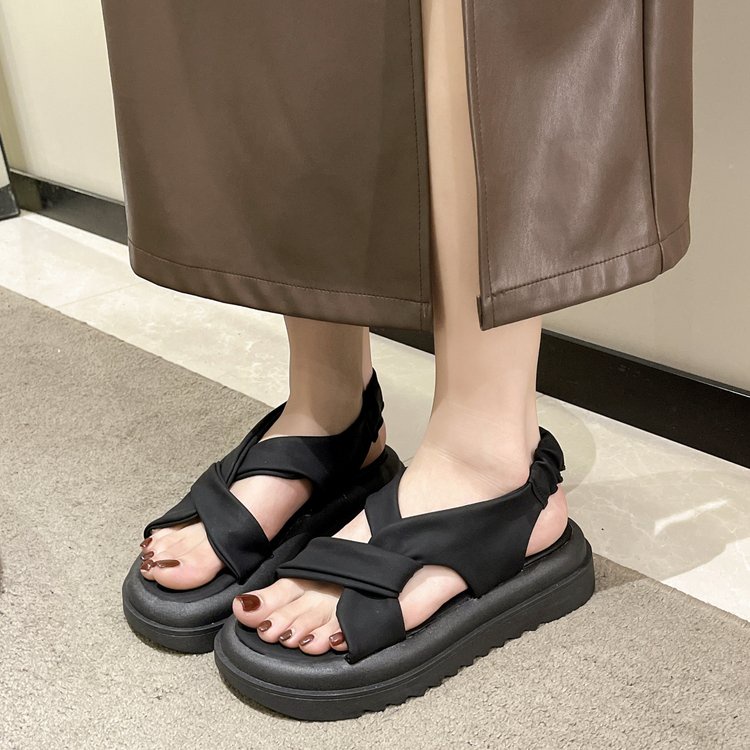 Giày Sandal Hở Ngón Mũi Tròn Đế Dày Quai Chéo Màu Trơn Phong Cách Mới Mùa Hè Cho Nữ