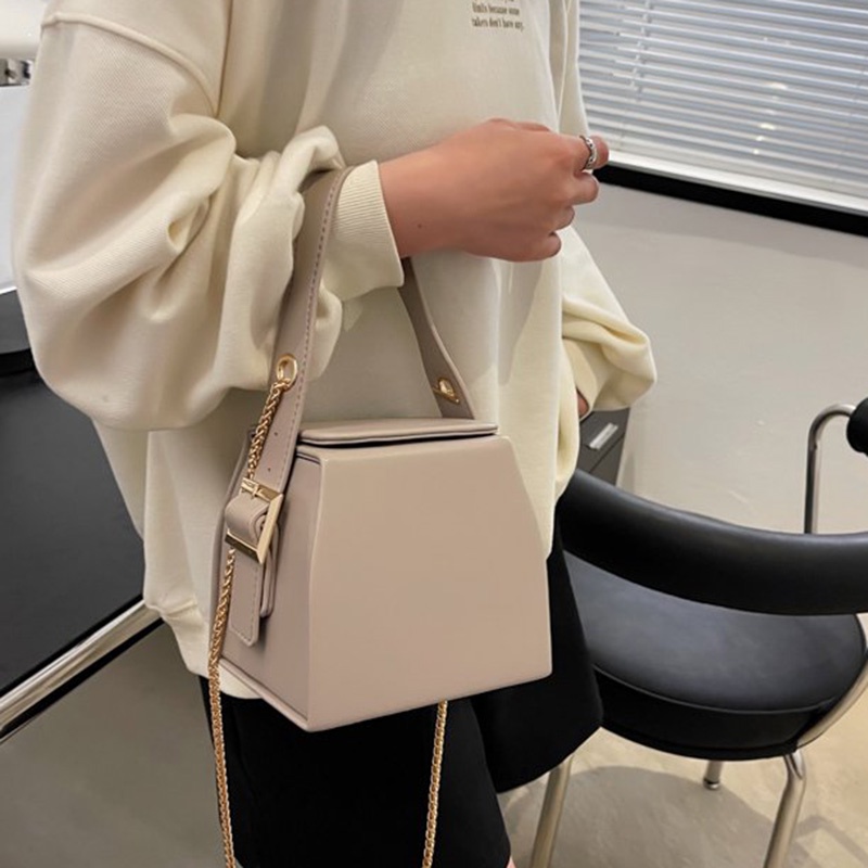 Túi Đeo Vai Sức Chứa Lớn Thời Trang Cho Nữ