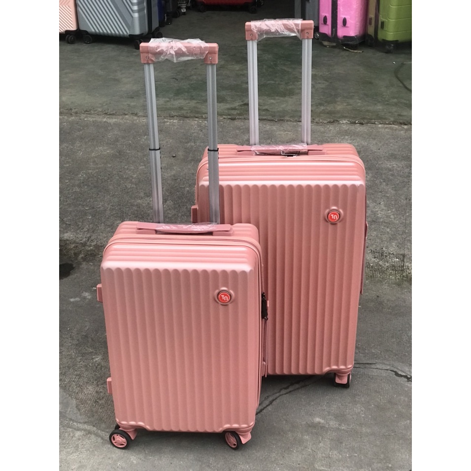 Vali nhiều màu có bánh xe, chống bể vỡ, chống xước – Ngọc Ken Shop