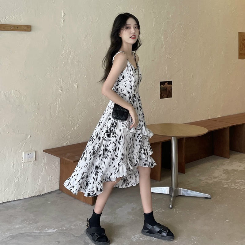 IELGY   Đầm Hai Dây Họa Tiết Hoa Nhẹ Nhàng Thanh Lịch Cho Nữ