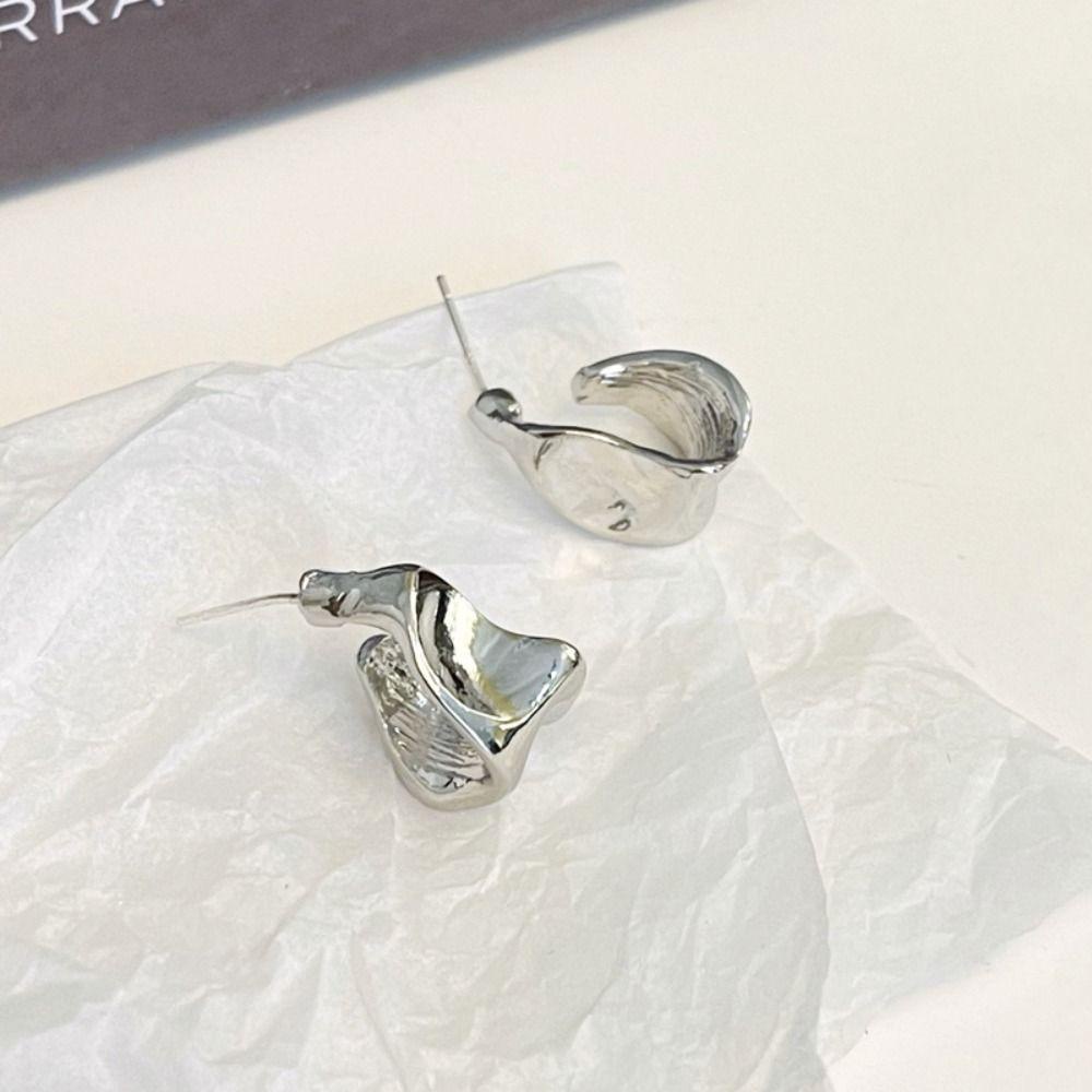 Khuyên Tai Kim Loại Đơn Giản Sang Trọng Cho Nữ