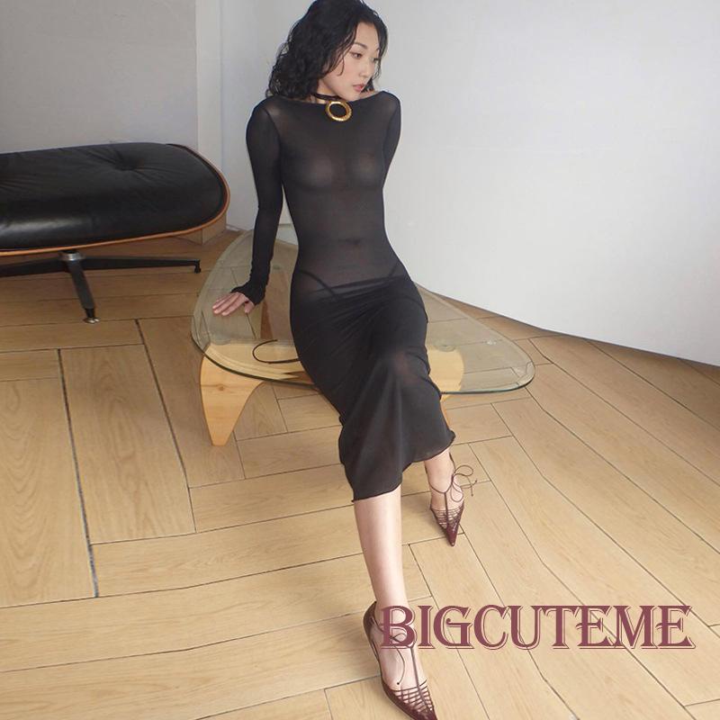 Đầm Dài Đen Phối Lưới Xuyên Thấu Cột Dây Tay Dài Hở Lưng Cho Nữ