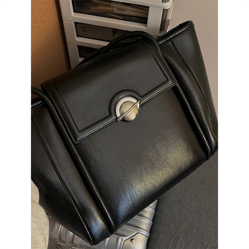 Túi Tote Đeo Vai Sức Chứa Lớn Thiết Kế Mới Cao Cấp Thời Trang