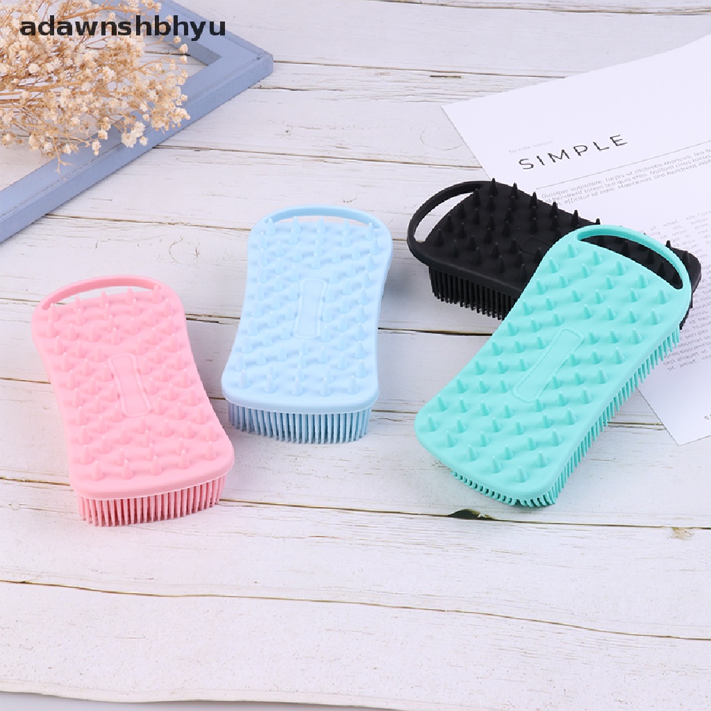 Bàn Chải Tắm Bằng Silicon Mềm Có Móc Treo Tiện Dụng