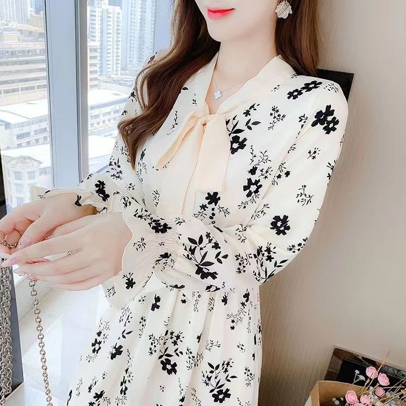 Đầm Dài Dáng Ôm Cổ Chữ V In Họa Tiết Hoa Thời Trang Xuân Thu 2023 Phong Cách Mới