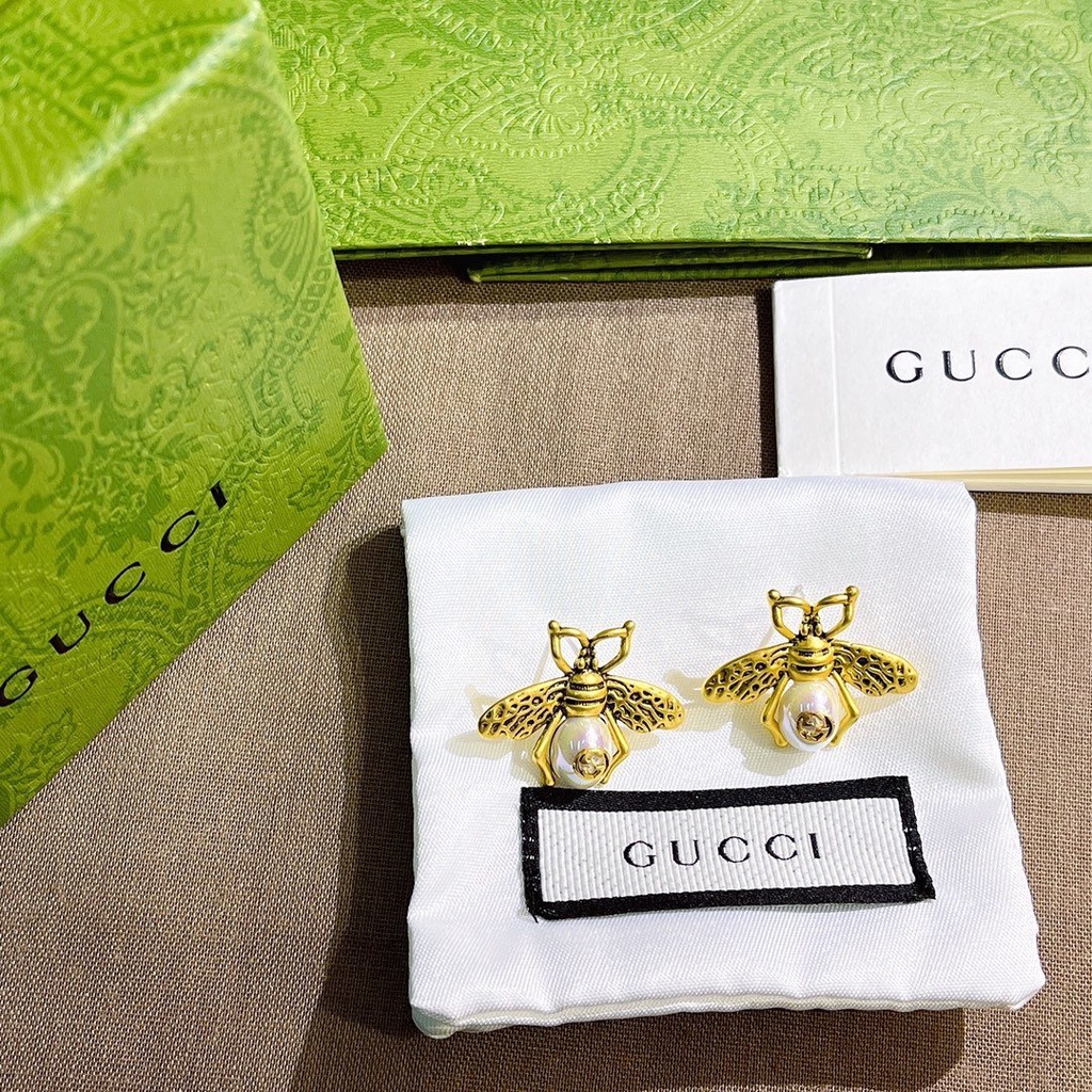 Bông Tai Gucci Bằng Thép Titan Họa Tiết GG Đôi Khắc Chữ Thời Trang Cho Nữ