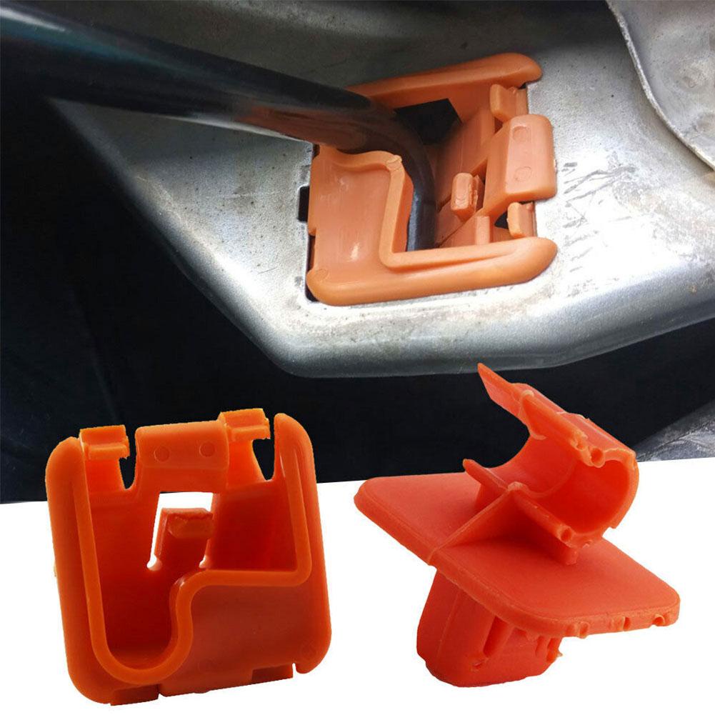 Kẹp Giữ Cần Gạt Nắp Capo Xe Hơi Cho Skoda Fabia Octavia X6U1