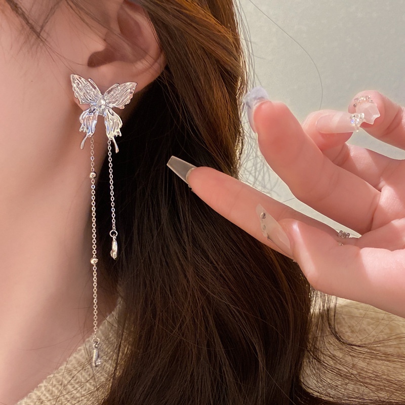 Đôi Bông Tai Dáng Dài Hình Bướm Xếp Ly Đính Đá Thời Trang Cho Nữ