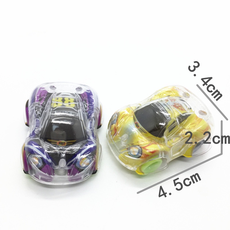 1 Mô Hình Xe Đua Mini Graffiti Độc Đáo