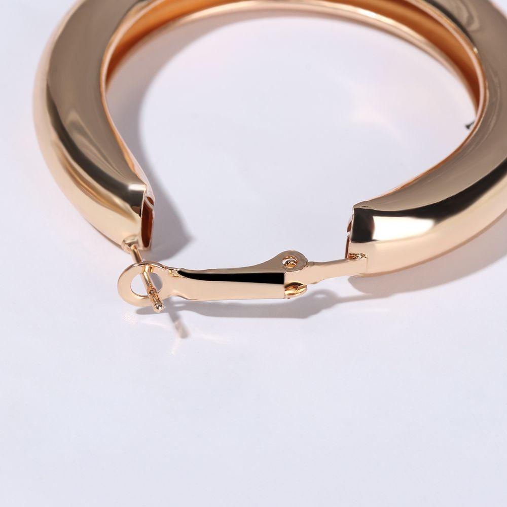 Cặp khuyên tai tròn phong cách hip hop cá tính sang trọng dành cho nữ