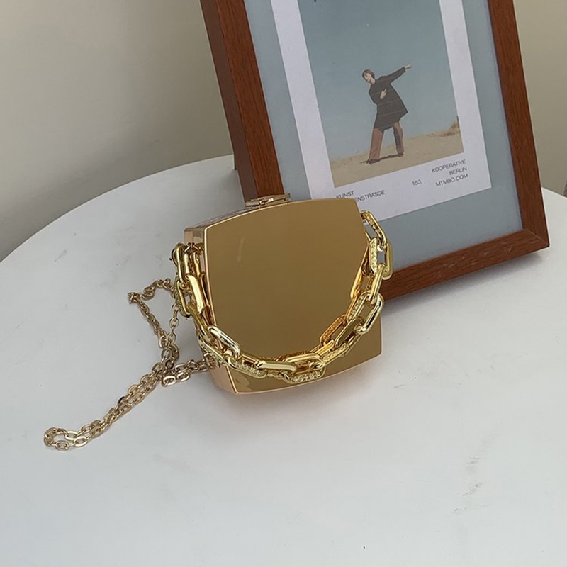Túi Hộp Đeo Vai Dây Xích Vàng Thời Trang IELGY Cho Nữ