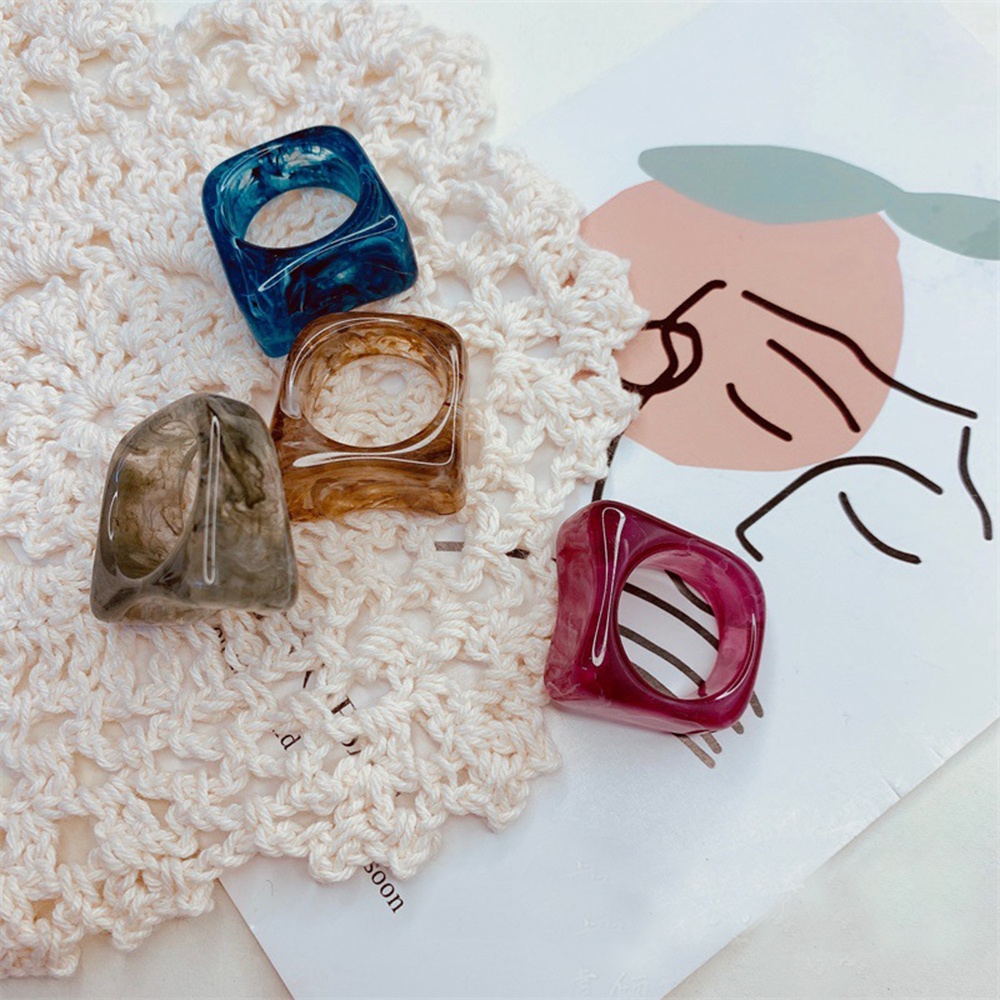 Nhẫn Hình Vuông Bằng Nhựa Acrylic Phong Cách Vintage Sáng Tạo Dành Cho Nam Nữ