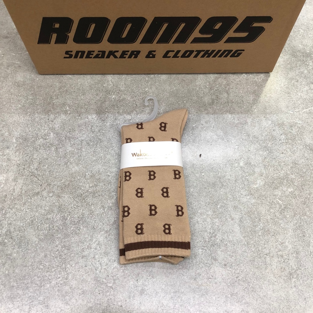 [ROOM95] TẤT MLB CAO CỔ NÂU MONOGRAM BOSTON