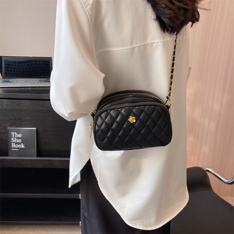 Túi Đeo Vai Màu Trắng Thiết Kế Đơn Giản Phong Cách niche Dễ Phối Đồ Cho Nữ