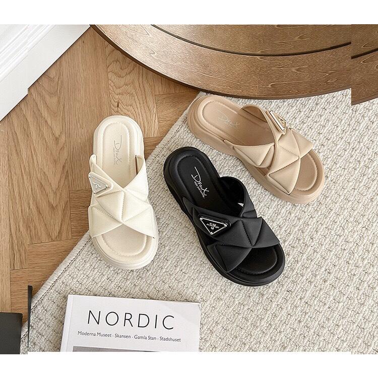 DÉP NỮ, DÉP LÊ QUAI ĐAN CHÉO CAO 4.5 CM PHONG CÁCH NĂNG ĐỘNG, TRẺ TRUNG DP33