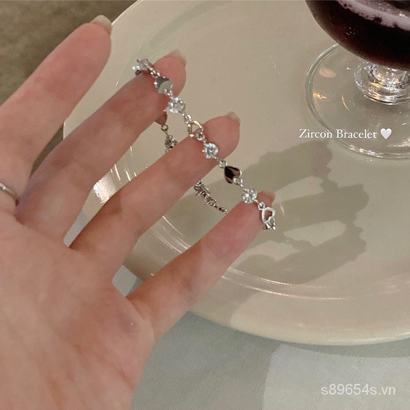 Vòng Tay Đính Đá Zircon Hình Trái Tim Ngọt Ngào Thời Trang Mùa Hè Cho Bạn Gái