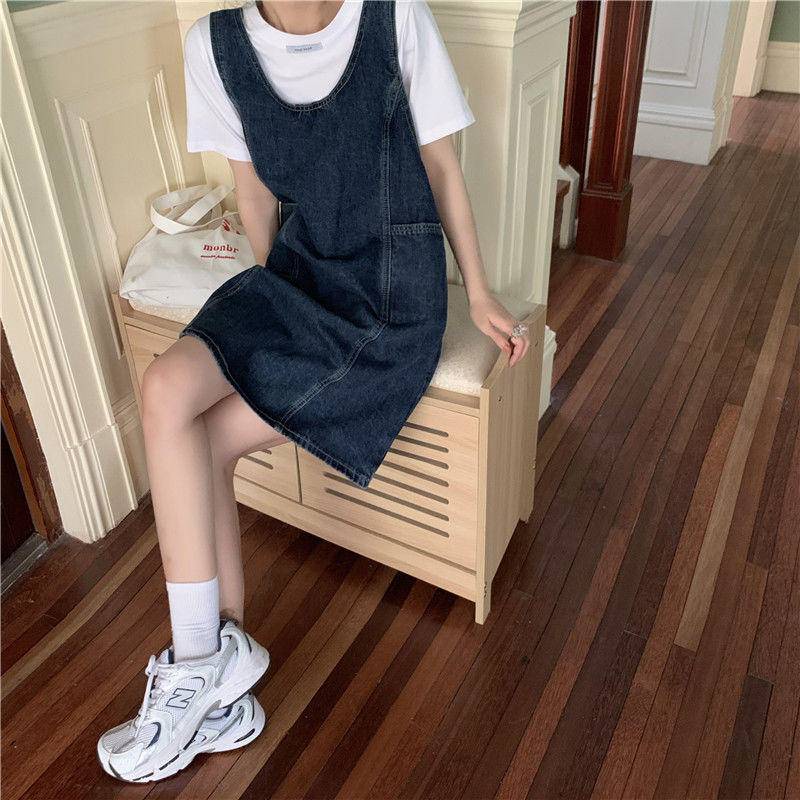 K. Style váy denim dáng suông ngắn không tay phong cách Hàn Quốc yếm bò