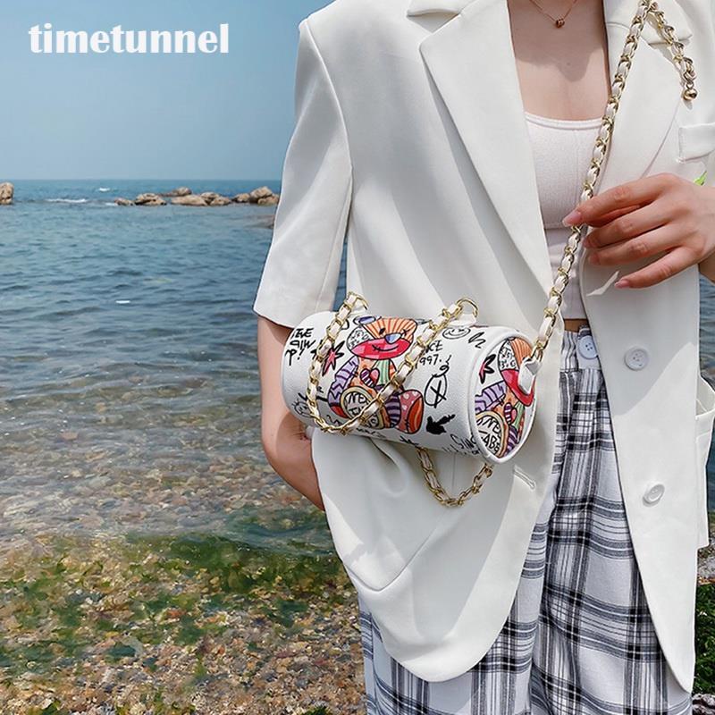 Túi Xách Đeo Vai Hình Vuông Họa Tiết Gấu Graffiti Phối Dây Xích Thời Trang Sang Trọng Cho Nữ timetunnel