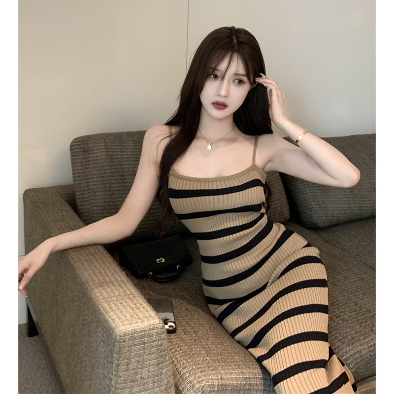 Đầm Dệt Kim Hai Dây Dáng Ôm Họa Tiết Kẻ Sọc Thời Trang Cho Nữ