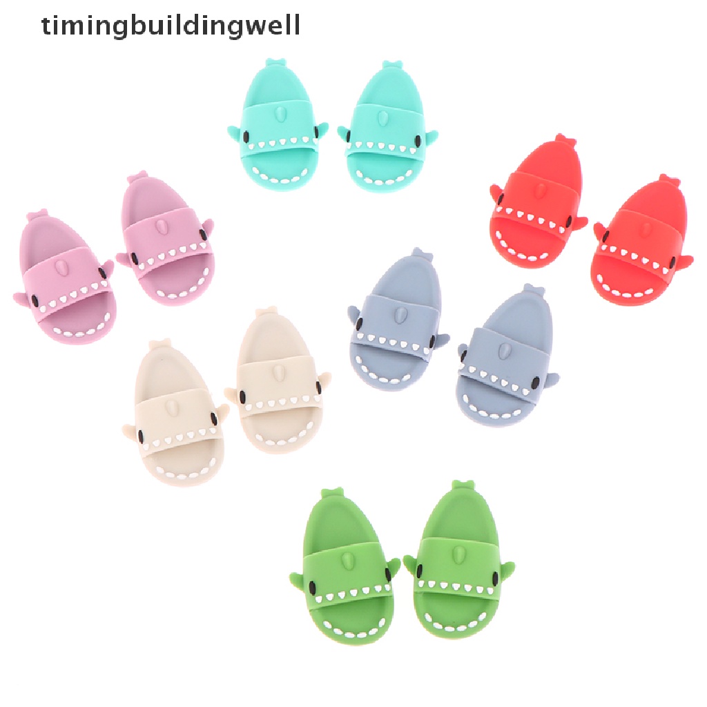 1 Đôi Giày Hình Cá Mập Dễ Thương Cho Búp Bê Tỉ Lệ 1 / 6