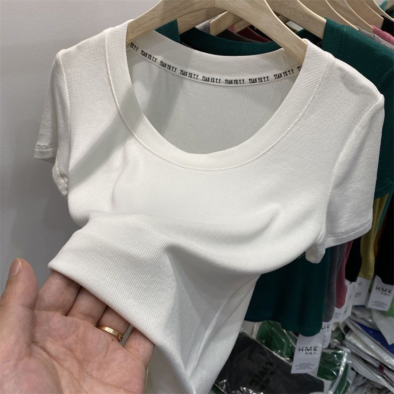 Áo Thun Nữ Ngắn Tay Cổ Tròn Màu Trơn Thời Trang