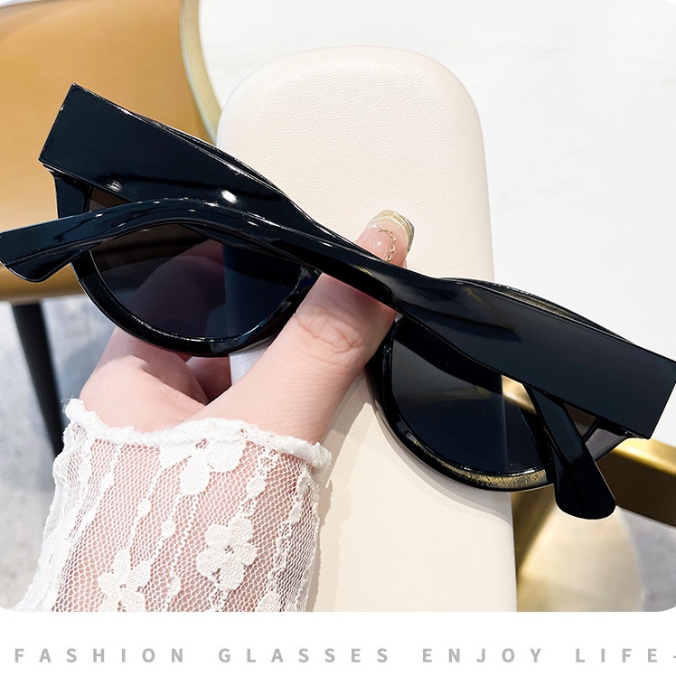 Kính Mát Gọng Vuông Thời Trang Mới Cho Nam Nữ Màu Sắc