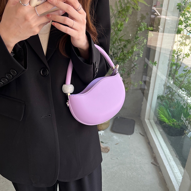 Túi Đeo Chéo Đính Ngọc Trai Nhỏ Nhắn Dễ Thương Thời Trang Cho Nữ