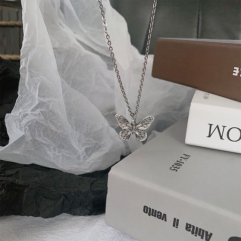 Vòng cổ Hình Bướm Bằng Kim Loại Thời Trang Cho Nữ