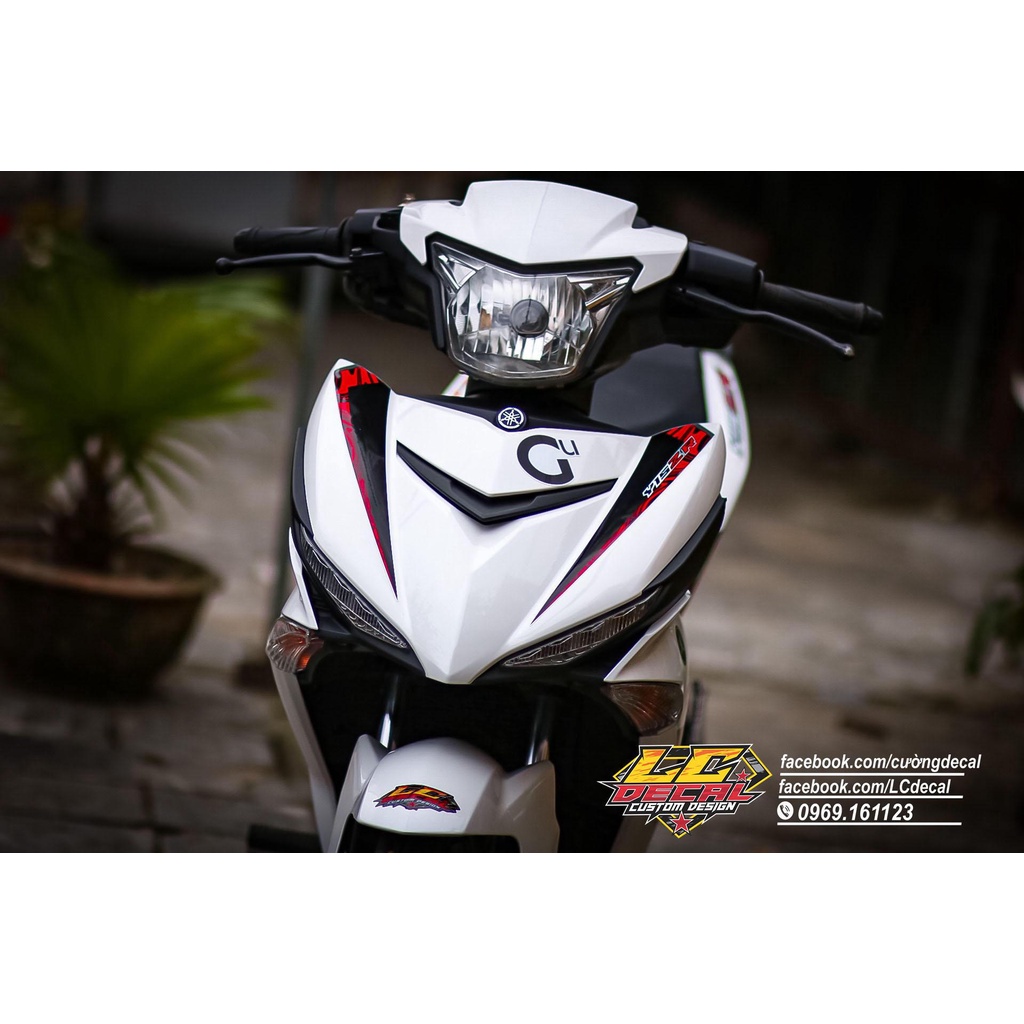 Tem rời Y15ZR mẫu mới 2023 hoa văn đỏ đen bắt mắt cho Exciter 150 trắng