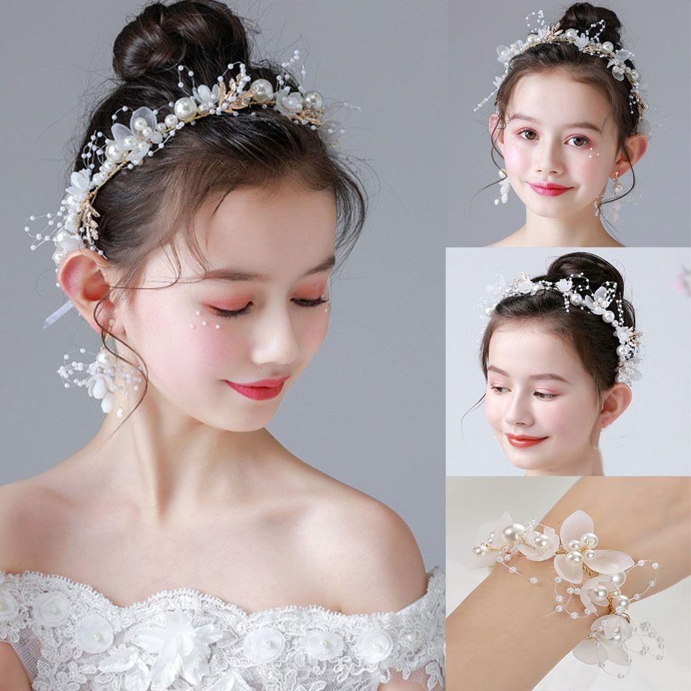 FUTURE Vòng Hoa Đội Đầu Phát Sáng Trong Đêm Giáng Sinh