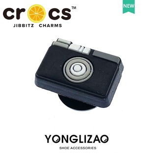 Jibbitz cross charms Nút jibbitz