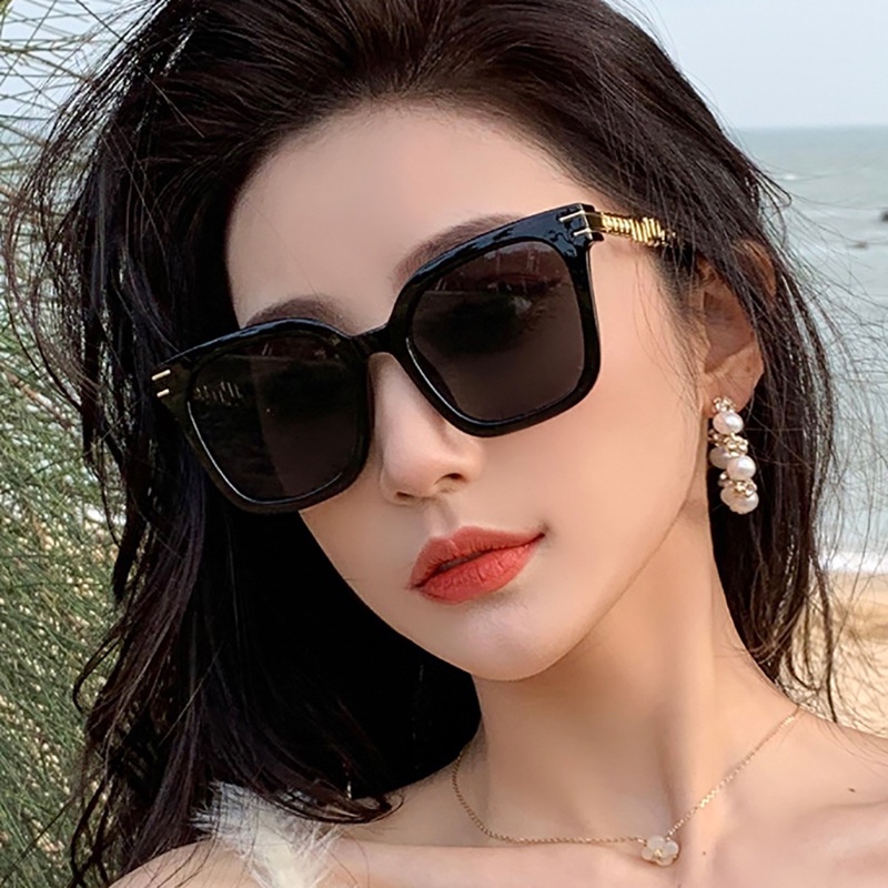 Kính Mát Chống Tia UV400 Nhiều Màu Sắc