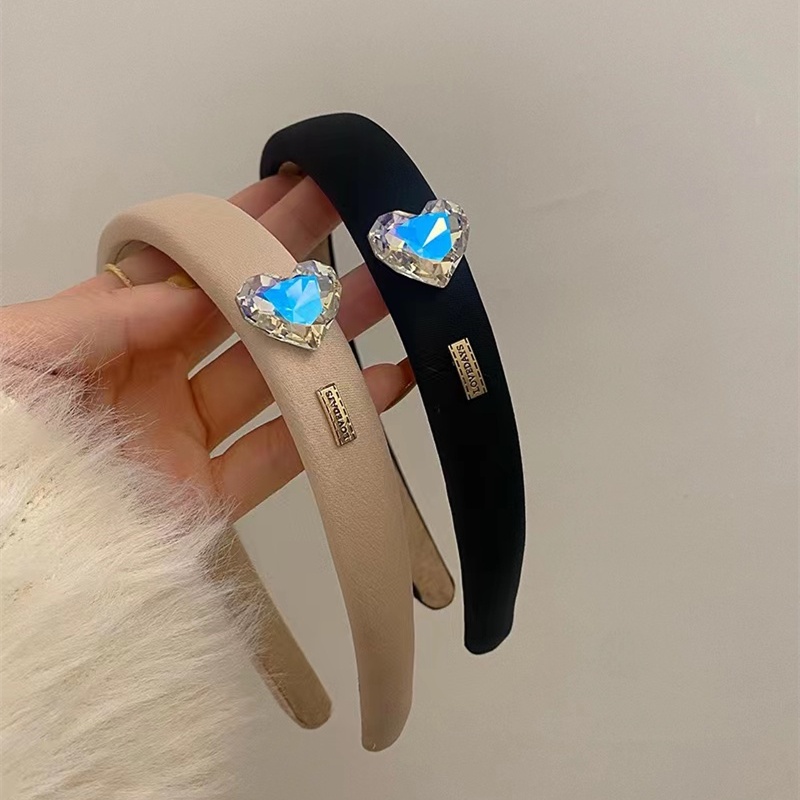 Băng Đô Cài Tóc Bản Rộng Đính Đá Hình Trái Tim Màu Đen Thời Trang Xuân Hè Cho Nữ