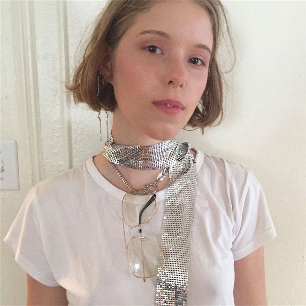 Khăn Choàng Cổ 26 Edie Bằng Kim Loại Đính Sequin Hình Tam Giác Màu Sắc Trơn Dành Cho Nữ