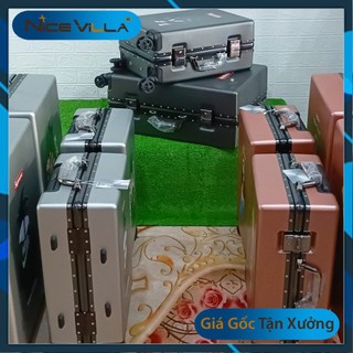 Vali Hình Họa Tiết Khung Nhôm Khóa Sập