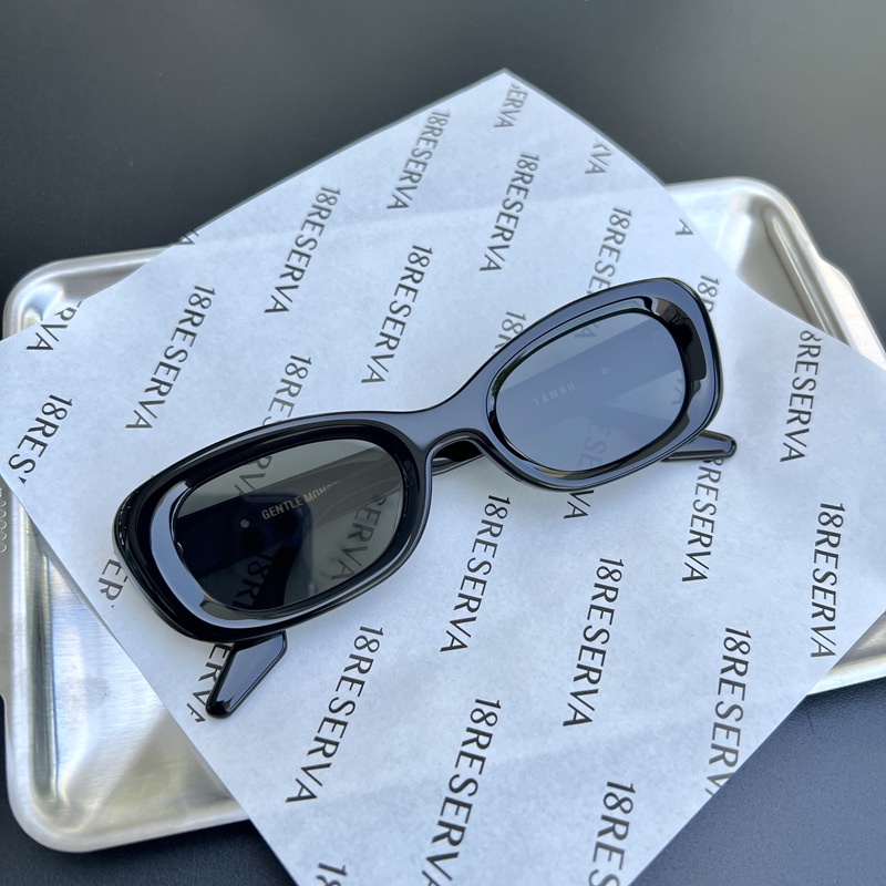 Kính Mát Gọng Vuông Thời Trang GM