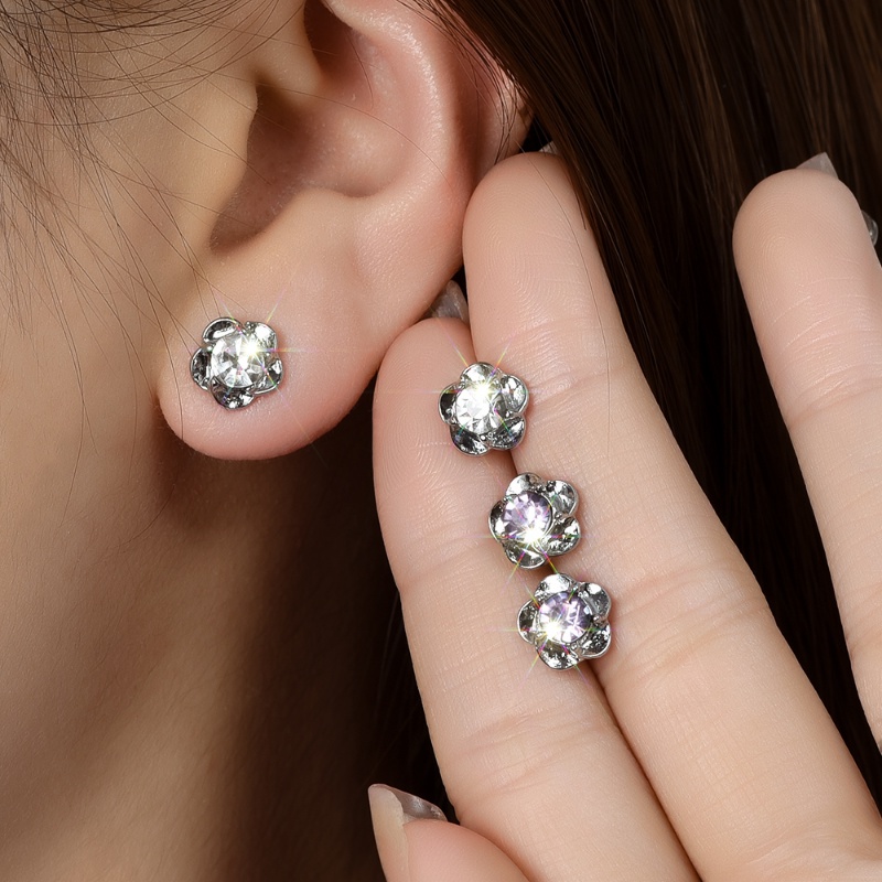 Khuyên Tai Hình Hoa Đào Đính Đá Màu Sắc Ngọt Ngào Tinh Tế Thời Trang Cho Nữ