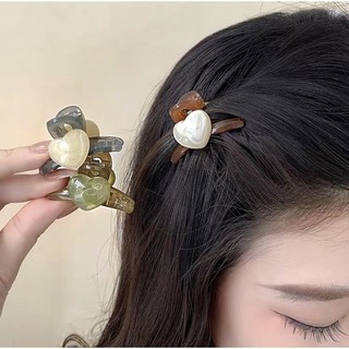 Giao hàng trong ngày【Hàng tồn kho】Kẹp Tóc Acrylic Cao Cấp Kích Thước Nhỏ Đơn Giản Hình Trái Tim