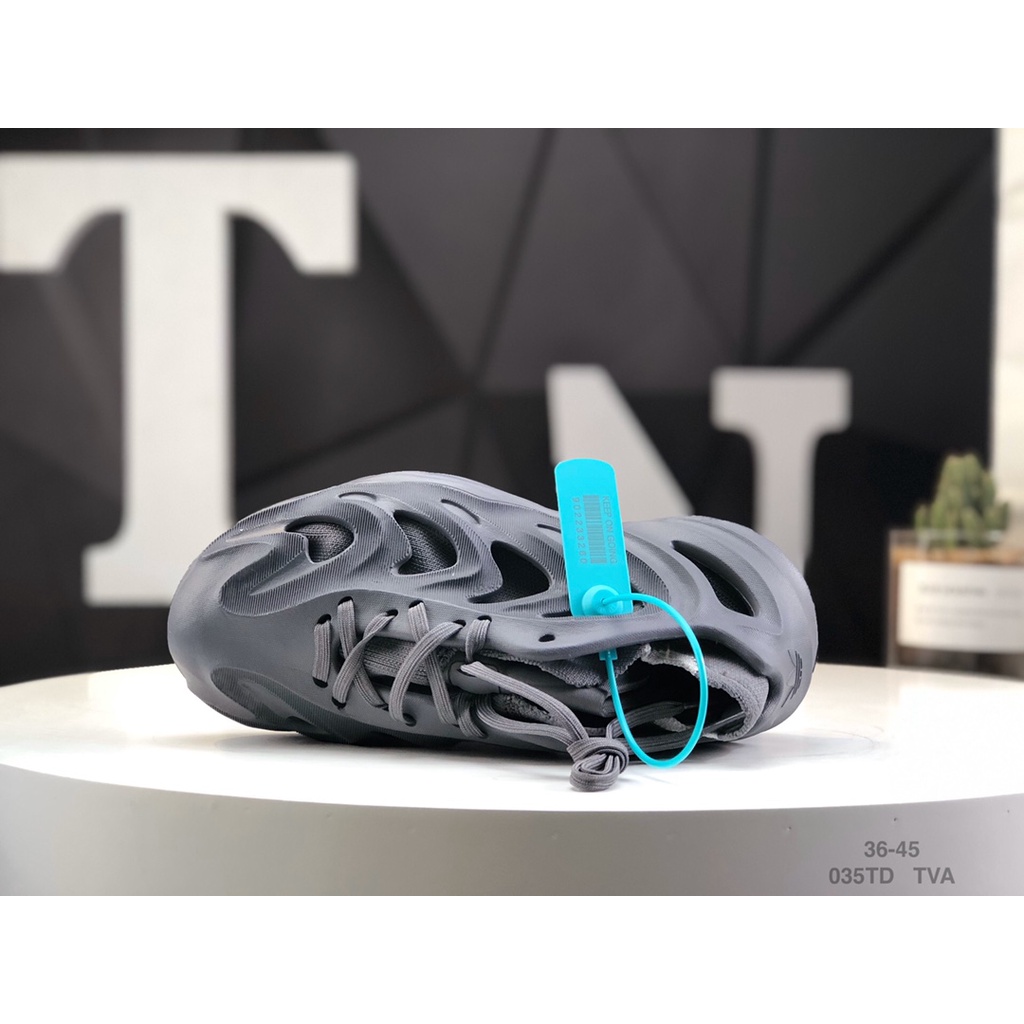 Giày Thể Thao Đi Biển adidas adiFOM Q 36-45 HP6585